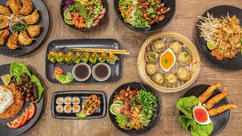 Sakhang Asian Kitchen 🥢's banner